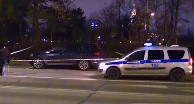 На месте убийства Ибрагима Эльджаркиева в Москве. 2 ноября 2019 г. Стоп-кадр видео Telegram-канал "Mash" https://tlgrm.ru/channels/@breakingmash