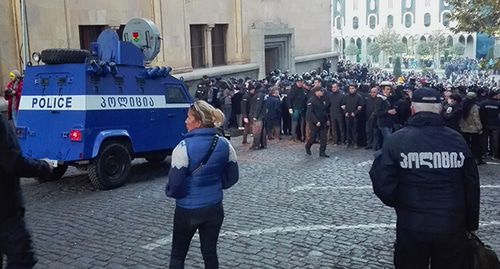 Акция протеста в Тбилиси. 14 ноября 2019 года. Фото Инны Кукуджановой для "Кавказского узла" Акция протеста в Тбилиси. 14 ноября 2019 года. Фото Инны Кукуджановой для "Кавказского узла"