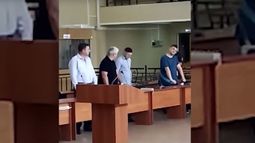 Заседание суда по делу сотрудников ингушского центра "Э". Стоп-кадр видео YouTube канала "Caucasian Knot". https://www.youtube.com/channel/UCp-nh5Fe_YD4baFpypQApyA Заседание суда по делу сотрудников ингушского центра "Э". Стоп-кадр видео YouTube канала "Caucasian Knot". https://www.youtube.com/channel/UCp-nh5Fe_YD4baFpypQApyA