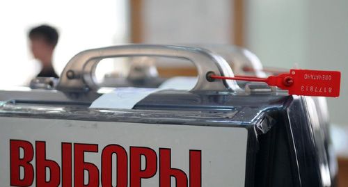 На избирательном участке. Фото © Елена Синеок. ЮГА.ру На избирательном участке. Фото © Елена Синеок. ЮГА.ру