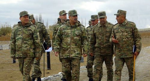 Военнослужащие азербайджанской армии. Фото пресс-службы Минобороны Азербайджана. https://mod.gov.az/ru/foto-arhiv-045/?gid=26511 Военнослужащие азербайджанской армии. Фото пресс-службы Минобороны Азербайджана. https://mod.gov.az/ru/foto-arhiv-045/?gid=26511