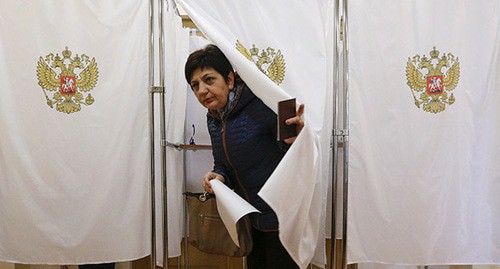 На избирательном участке. Фото: REUTERS/Eduard Korniyenko На избирательном участке. Фото: REUTERS/Eduard Korniyenko