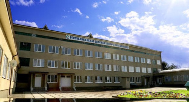 Здание РДКБ в Нальчике. Фото http://kavtoday.ru/tour/30030