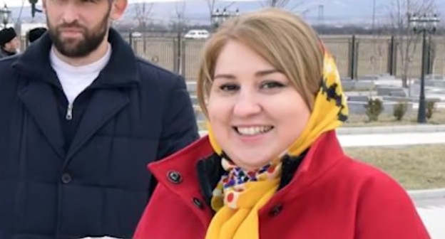 Зарифа Саутиева. Стоп-кадр видео канала YouTube "Радио Маршо" https://www.youtube.com/watch?v=AubF_1Po3Bc
