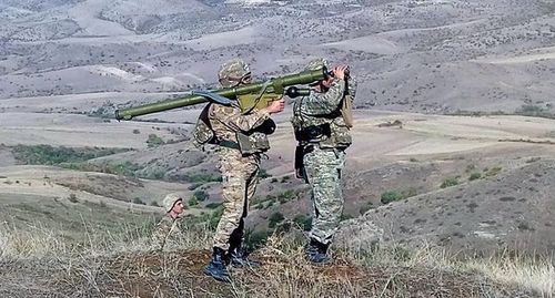 Военнослужащие армянской армии. Фото: пресс-служба МО Армении http://www.mil.am/hy/news/6934 Военнослужащие армянской армии. Фото: пресс-служба МО Армении http://www.mil.am/hy/news/6934