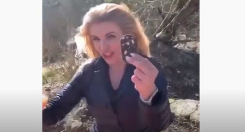 Елена Переверзева. Стоп-кадр видео https://www.youtube.com/watch?time_continue=20&v=t0U62wXMdcY&feature=emb_logo Елена Переверзева. Стоп-кадр видео https://www.youtube.com/watch?time_continue=20&v=t0U62wXMdcY&feature=emb_logo