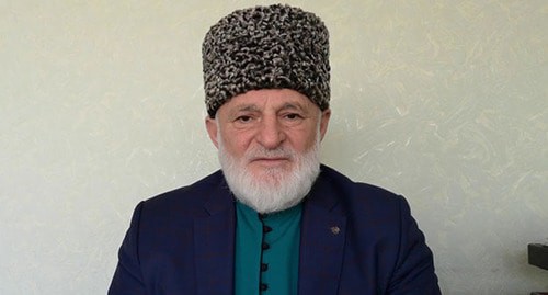 Хаджимурат Гацалов. Cтоп-кадр видео https://www.youtube.com/watch?v=6s7qaTfTvAg Хаджимурат Гацалов. Cтоп-кадр видео https://www.youtube.com/watch?v=6s7qaTfTvAg