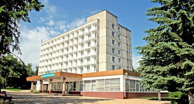 Санаторий в  Кабардино-Балкарии. Фото пресс-службы санатория "Горный родник"
 https://site-sanatoria.ru/sanatorii/699-sanatorii-gornyi-rodnik.html