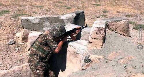Военнослужащий армянской армии. Фото пресс-службы МО Армении Военнослужащий армянской армии. Фото пресс-службы МО Армении