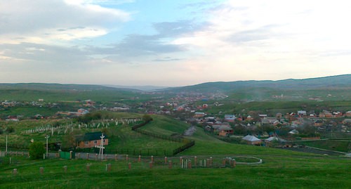 Вид на село Верхние Ачалуки. Фото Ahmed Al-Targimi https://ru.wikipedia.org/wiki/Верхние_Ачалуки#/media/Файл:Вид_на_село_Верхние_Ачалуки.jpg Вид на село Верхние Ачалуки. Фото Ahmed Al-Targimi https://ru.wikipedia.org/wiki/Верхние_Ачалуки#/media/Файл:Вид_на_село_Верхние_Ачалуки.jpg