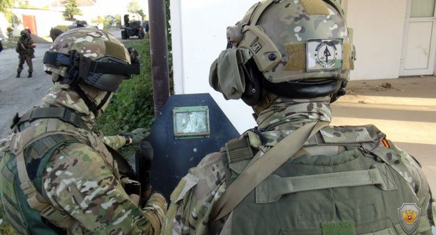 КТО в Чегеме. Фото Пресс-служба НАК http://nac.gov.ru/kontrterroristicheskie-operacii/v-hode-kto-v-chegeme-neytralizovany-dvoe.html