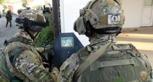КТО в Чегеме. Фото Пресс-служба НАК http://nac.gov.ru/kontrterroristicheskie-operacii/v-hode-kto-v-chegeme-neytralizovany-dvoe.html КТО в Чегеме. Фото Пресс-служба НАК http://nac.gov.ru/kontrterroristicheskie-operacii/v-hode-kto-v-chegeme-neytralizovany-dvoe.html