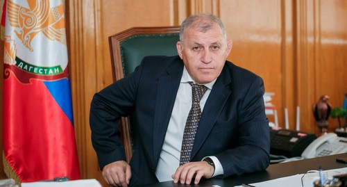 Магомед Шабанов. Фото пресс-служба Кизилюртовского района http://mr-kizilyurt.ru/press/news/pozdravlenie-glavy-kizilyurtovskogo-raiyona-magomeda-shabanova-96/ Магомед Шабанов. Фото пресс-служба Кизилюртовского района http://mr-kizilyurt.ru/press/news/pozdravlenie-glavy-kizilyurtovskogo-raiyona-magomeda-shabanova-96/