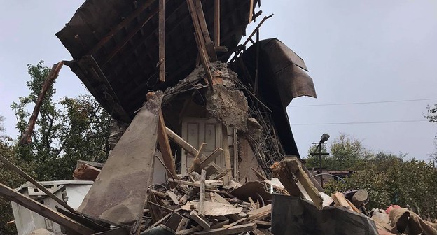 Уничтоженный взрывом дом. 6 ноября 2020 года. Фото Алвард Григорян для "Кавказского узла".