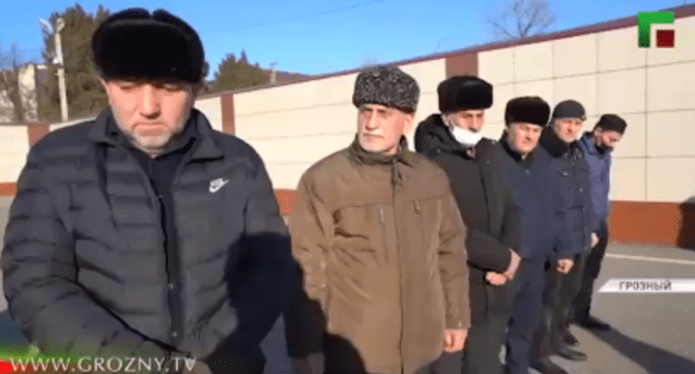 Церемония примирения ингушских и чеченских тейпов в Грозном 7 января 2021 года. Стоп-кадр видео https://www.instagram.com/p/CJypg7epIxu/