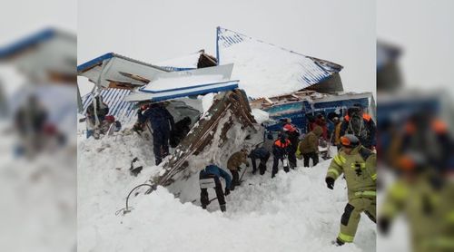 Поисково-спасательные работы на Домбае. © Фото пресс-службы ГУ МЧС России по Карачаево-Черкесии

