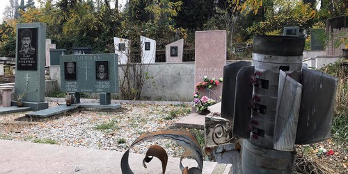 Кладбище в Степанакерте. 6 ноября 2020 года, фото для “Кавказского узла” Алвард Григорян.
Кладбище в Степанакерте. 6 ноября 2020 года, фото для “Кавказского узла” Алвард Григорян.