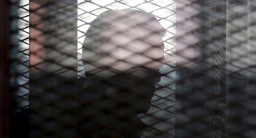 Силуэт человека в тюрьме Каира. Фото: REUTERS/Asmaa Waguih Силуэт человека в тюрьме Каира. Фото: REUTERS/Asmaa Waguih