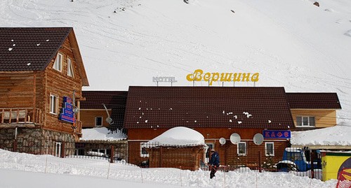 Отель "Вершина" в Приэльбрусье. Фото: Приэльбрусье Горнолыжный курорт https://www.prielbrusie-hotels.ru/hotels/verschina Отель "Вершина" в Приэльбрусье. Фото: Приэльбрусье Горнолыжный курорт https://www.prielbrusie-hotels.ru/hotels/verschina