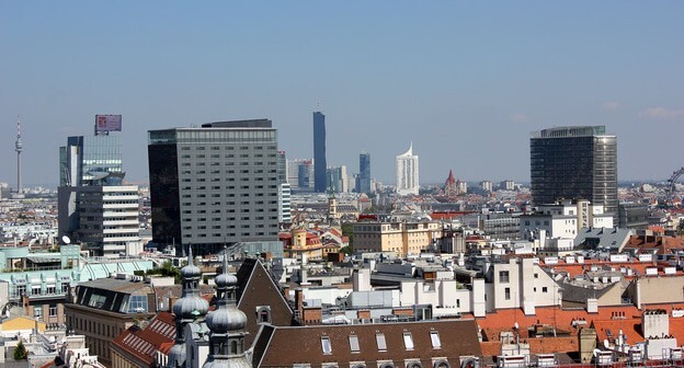 Вена. Вид с башни собора Святого Стефана. Фото Анджей Отрембский https://commons.wikimedia.org/wiki/Category:Vienna 