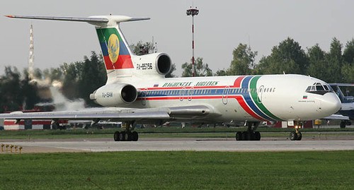 Самолет компании "Авиалинии Дагестана". Фото: Dmitriy Pichugin https://ru.wikipedia.org/ Самолет компании "Авиалинии Дагестана". Фото: Dmitriy Pichugin https://ru.wikipedia.org/