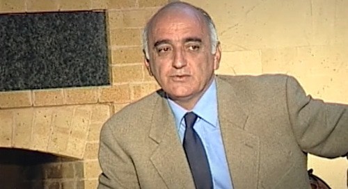 Вано Сирадегян. Стопкадр видео канала
Popular on Youtube-Armenia, https://www.youtube.com/watch?v=HI9NKg1GmcE Вано Сирадегян. Стопкадр видео канала
Popular on Youtube-Armenia, https://www.youtube.com/watch?v=HI9NKg1GmcE