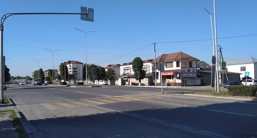Чегем. Фото Chereck https://ru.wikipedia.org/wiki/Чегем_(город)#/media/Файл:Город_Чегем.jpg Чегем. Фото Chereck https://ru.wikipedia.org/wiki/Чегем_(город)#/media/Файл:Город_Чегем.jpg