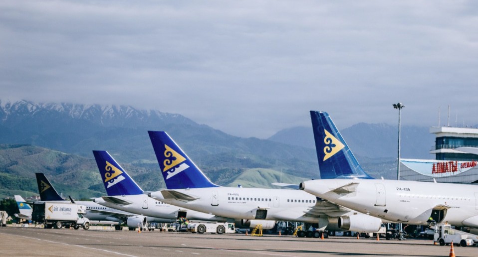 Самолеты авиакомпании Air Astana. Фото пресс-службы авиакомпании Air Astana Самолеты авиакомпании Air Astana. Фото пресс-службы авиакомпании Air Astana
