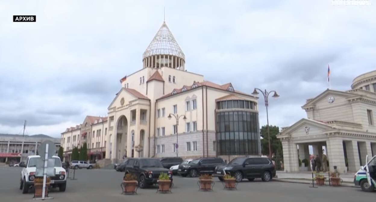 Степанакерт. Стоп-кадр из видео https://www.youtube.com/watch?v=H3a1VhFnxzI Степанакерт. Стоп-кадр из видео https://www.youtube.com/watch?v=H3a1VhFnxzI
