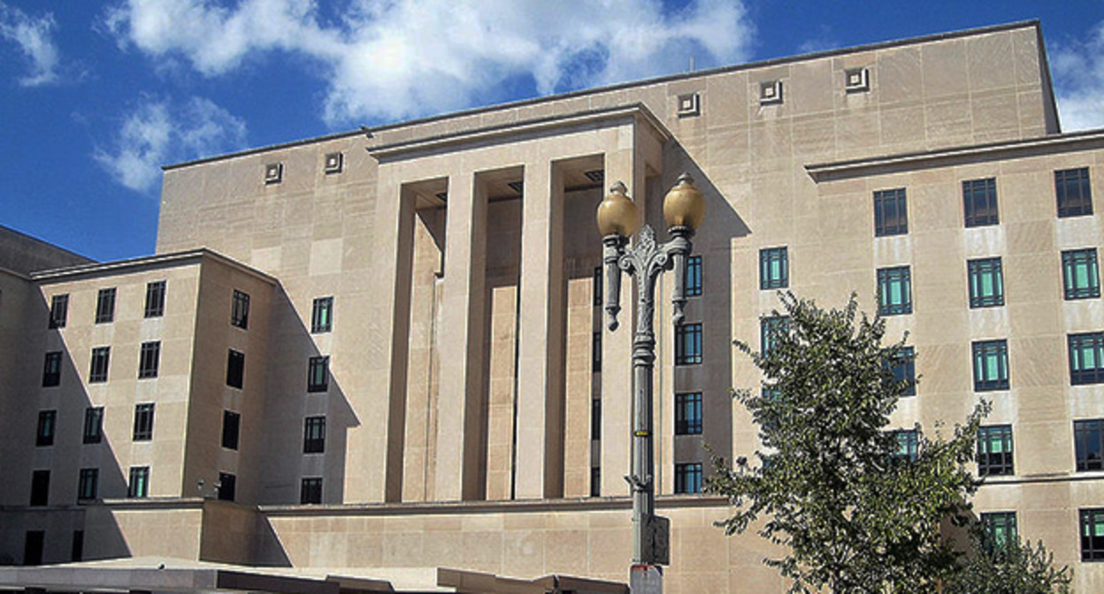 Здание Госдепа США. Фото: AgnosticPreachersKid https://ru.wikipedia.org/ Здание Госдепа США. Фото: AgnosticPreachersKid https://ru.wikipedia.org/