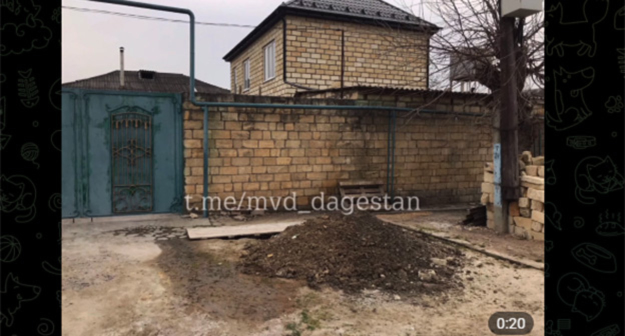 На месте перестрелки в Дагогнях. Скриншот https://t.me/mvd_dagestan/758 На месте перестрелки в Дагогнях. Скриншот https://t.me/mvd_dagestan/758
