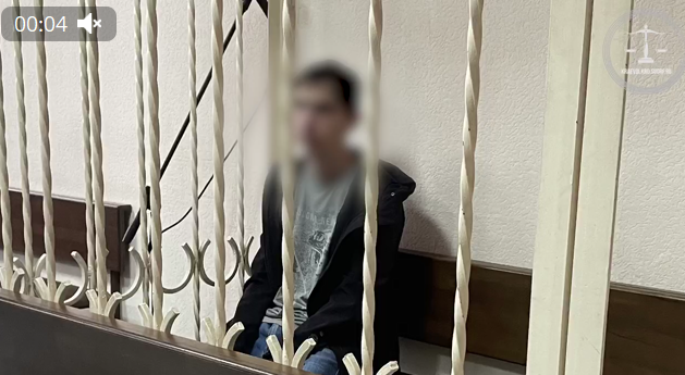 Подозреваемый в подготовке теракта. Стоп-кадр видеозаписи, опубликованной 14.05.22 в Telegram-канале Объединенной пресс-службы судов Краснодарского края, https://t.me/opskuban/113 Подозреваемый в подготовке теракта. Стоп-кадр видеозаписи, опубликованной 14.05.22 в Telegram-канале Объединенной пресс-службы судов Краснодарского края, https://t.me/opskuban/113