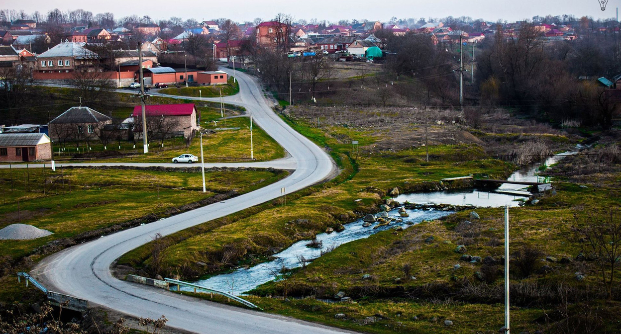 Река Назранка. Гамурзиевский административный округ города Назрань, Ингушетия. Фото Адам Сагов https://commons.wikimedia.org/wiki/Category:Ingushetia Река Назранка. Гамурзиевский административный округ города Назрань, Ингушетия. Фото Адам Сагов https://commons.wikimedia.org/wiki/Category:Ingushetia