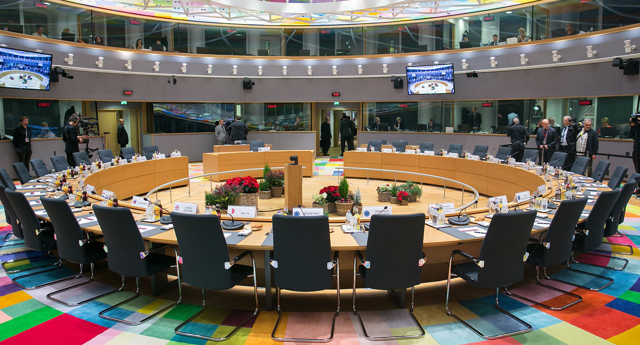 Штаб-квартира совета Евросоюза. Фото Tauno Tõhk (EU2017EE) https://ru.wikipedia.org/wiki/Совет_Европейского_союза Штаб-квартира совета Евросоюза. Фото Tauno Tõhk (EU2017EE) https://ru.wikipedia.org/wiki/Совет_Европейского_союза