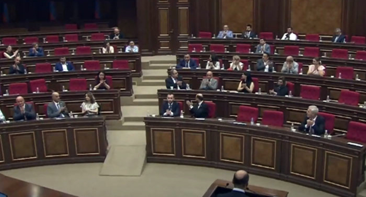 Заседание парламента Армении. Фото пресс-службы парламента Заседание парламента Армении. Фото пресс-службы парламента
