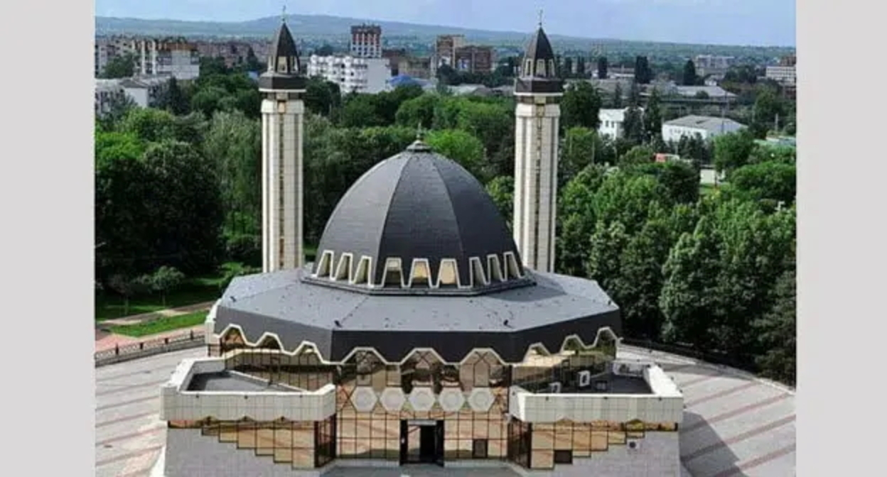 Мечеть. Фото: ДУМ Кабардино-Балкарии http://www.kbrdum.ru/novosti/4353-obrashchenie-dum-kbr-k-zhitelyam-respubliki Мечеть. Фото: ДУМ Кабардино-Балкарии http://www.kbrdum.ru/novosti/4353-obrashchenie-dum-kbr-k-zhitelyam-respubliki