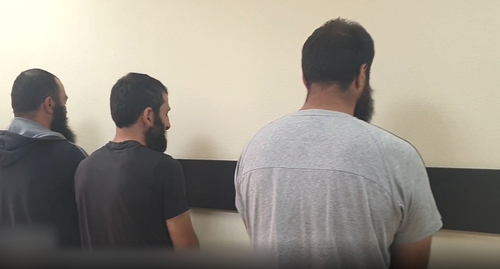Задержанные в Карачаево-Черкесии. Кадр видео © ЦОС ФСБ Задержанные в Карачаево-Черкесии. Кадр видео © ЦОС ФСБ