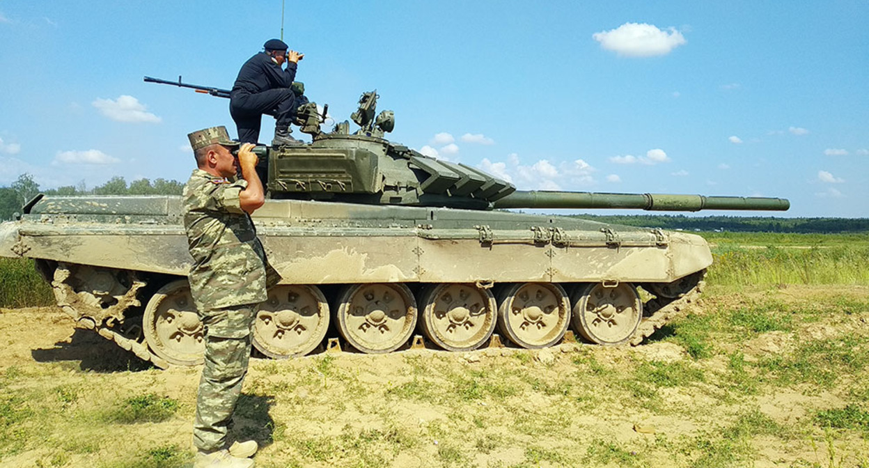Военнослужащие азербайжанксой армии. Фото пресс-службы Азербайджана https://mod.gov.az/az/news/herbi-qulluqcularimiz-beynelxalq-ordu-oyunlarinda-istirak-edecekler-41245.html Военнослужащие азербайжанксой армии. Фото пресс-службы Азербайджана https://mod.gov.az/az/news/herbi-qulluqcularimiz-beynelxalq-ordu-oyunlarinda-istirak-edecekler-41245.html