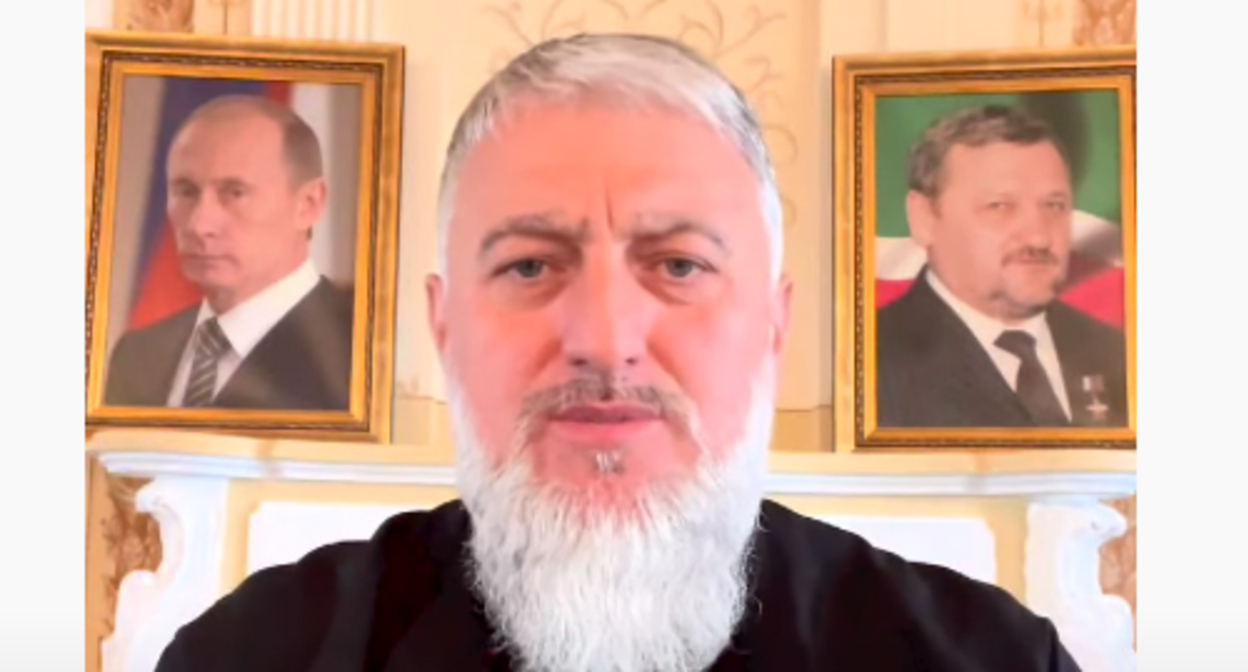 Адам Делимханов. Кадр видео канала АсадуЛлах Ли https://www.youtube.com/watch?v=k_KCoo2s4OE&t=1s Адам Делимханов. Кадр видео канала АсадуЛлах Ли https://www.youtube.com/watch?v=k_KCoo2s4OE&t=1s