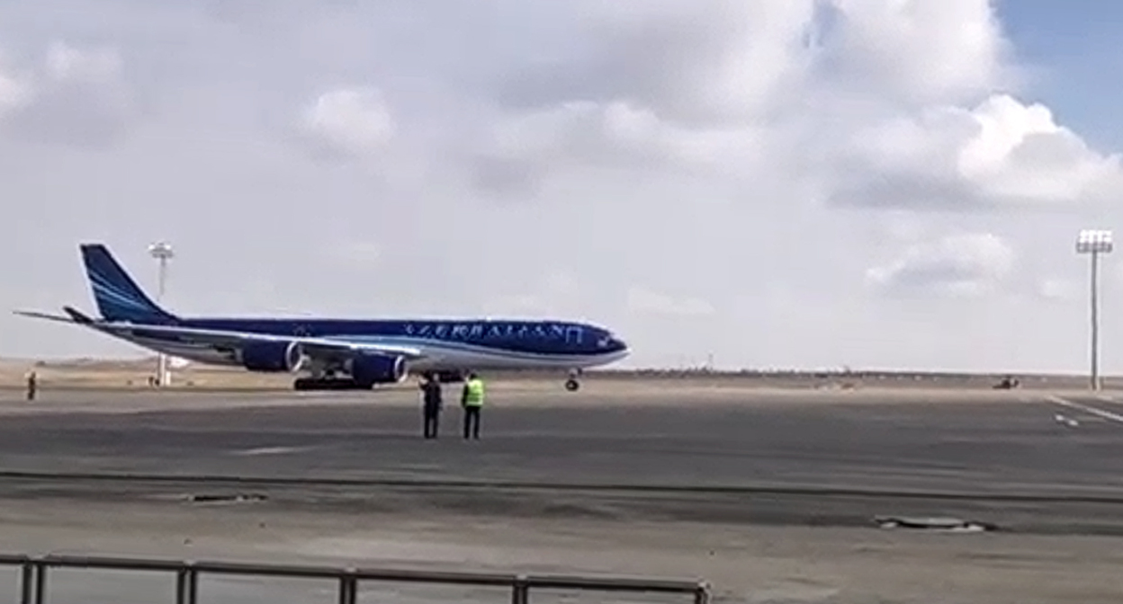 Пассажирский самолет "Азербайджанских авиалиний" (AZAL) сегодня совершил первый технический рейс в аэропорт Зангилан/ Кадр видео
Şükür Məmmədli https://www.youtube.com/watch?v=bXEt4xL6-X4&t=4s Пассажирский самолет "Азербайджанских авиалиний" (AZAL) сегодня совершил первый технический рейс в аэропорт Зангилан/ Кадр видео
Şükür Məmmədli https://www.youtube.com/watch?v=bXEt4xL6-X4&t=4s