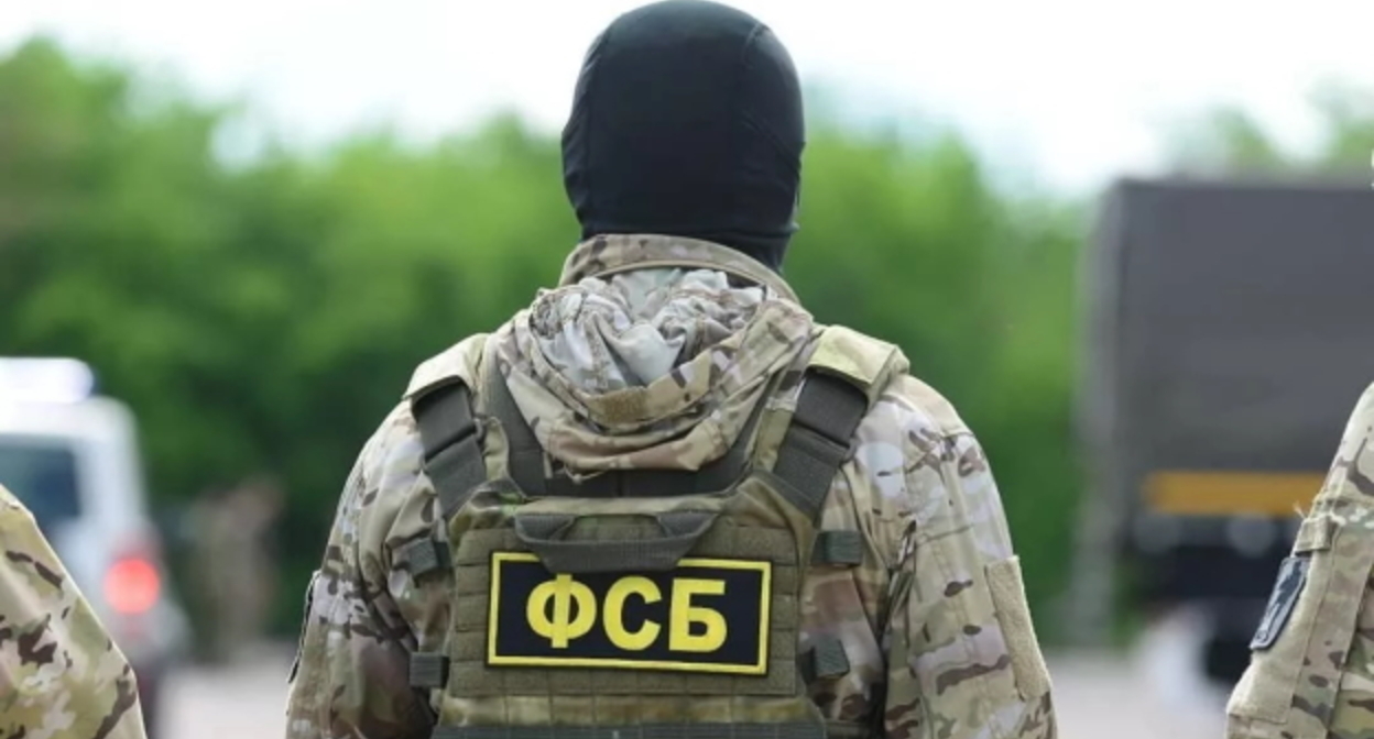 Боец ФСБ, фото: Центр общественных связей Федеральной службы безопасности. http://www.fsb.ru/ Боец ФСБ, фото: Центр общественных связей Федеральной службы безопасности. http://www.fsb.ru/