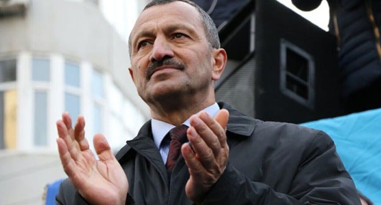 Тофиг Ягублу. Фото: BBC Azerbaijani https://ru.wikipedia.org Тофиг Ягублу. Фото: BBC Azerbaijani https://ru.wikipedia.org