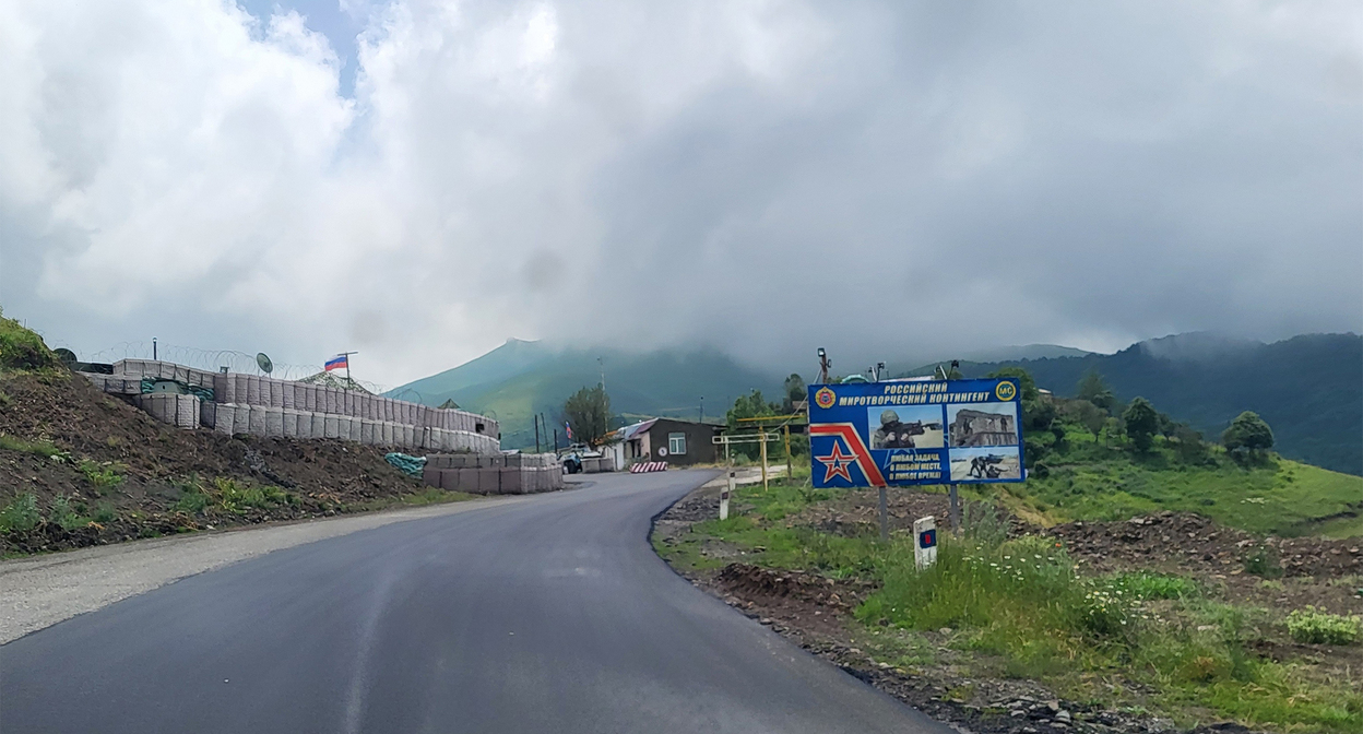 Бердзорский (Лачинский) коридор в Нагорном Карабахе. Фото Алвард Григорян для "Кавказского узла" Бердзорский (Лачинский) коридор в Нагорном Карабахе. Фото Алвард Григорян для "Кавказского узла"