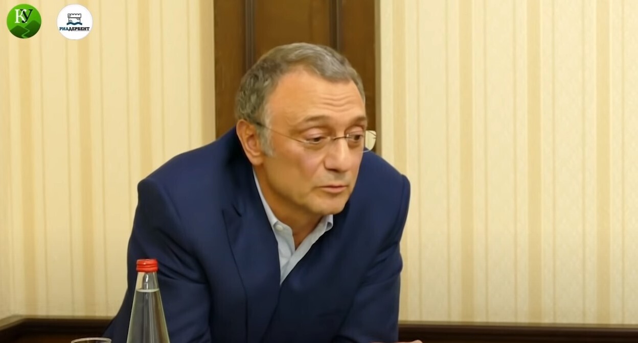 Сулейман Керимов. Стоп-кадр из видео https://www.youtube.com/watch?v=g2Hkv67EtkQ Сулейман Керимов. Стоп-кадр из видео https://www.youtube.com/watch?v=g2Hkv67EtkQ