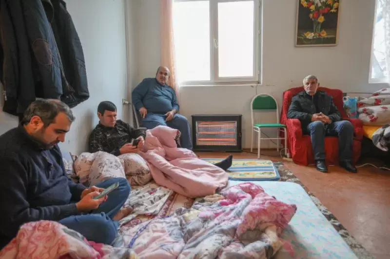 Участники голодовки в знак солидарности с Тофигом Ягублу. Фото: https://www.turan.az Участники голодовки в знак солидарности с Тофигом Ягублу. Фото: https://www.turan.az