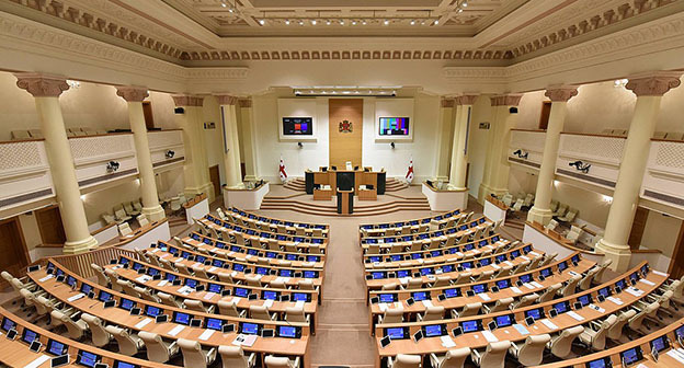 Парламент Грузии. Фото: CC BY-SA 4.0 https://ru.wikipedia.org/ Парламент Грузии. Фото: CC BY-SA 4.0 https://ru.wikipedia.org/