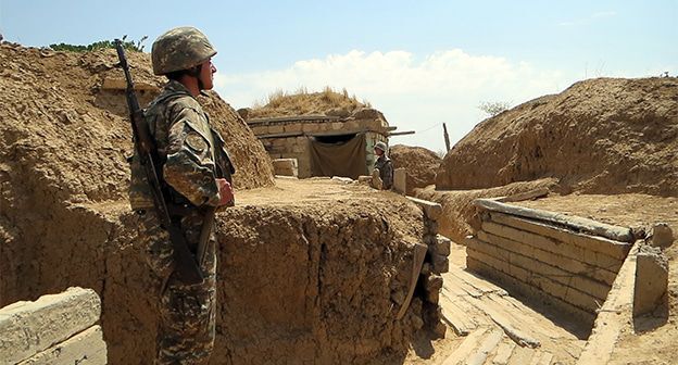 На передовой позиции в Нагорном Карабахе. Фото Алвард Григорян для "Кавказского узла" На передовой позиции в Нагорном Карабахе. Фото Алвард Григорян для "Кавказского узла"
