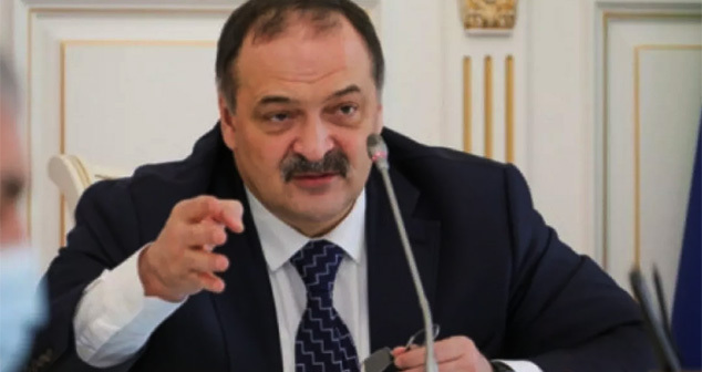 Сергей Меликов. Фото: https://chernovik.net/content/lenta-novostey/sergey-melikov-rekomendoval-obshchestvennoy-palate-dagestana-usilit-svoyu-rol Сергей Меликов. Фото: https://chernovik.net/content/lenta-novostey/sergey-melikov-rekomendoval-obshchestvennoy-palate-dagestana-usilit-svoyu-rol