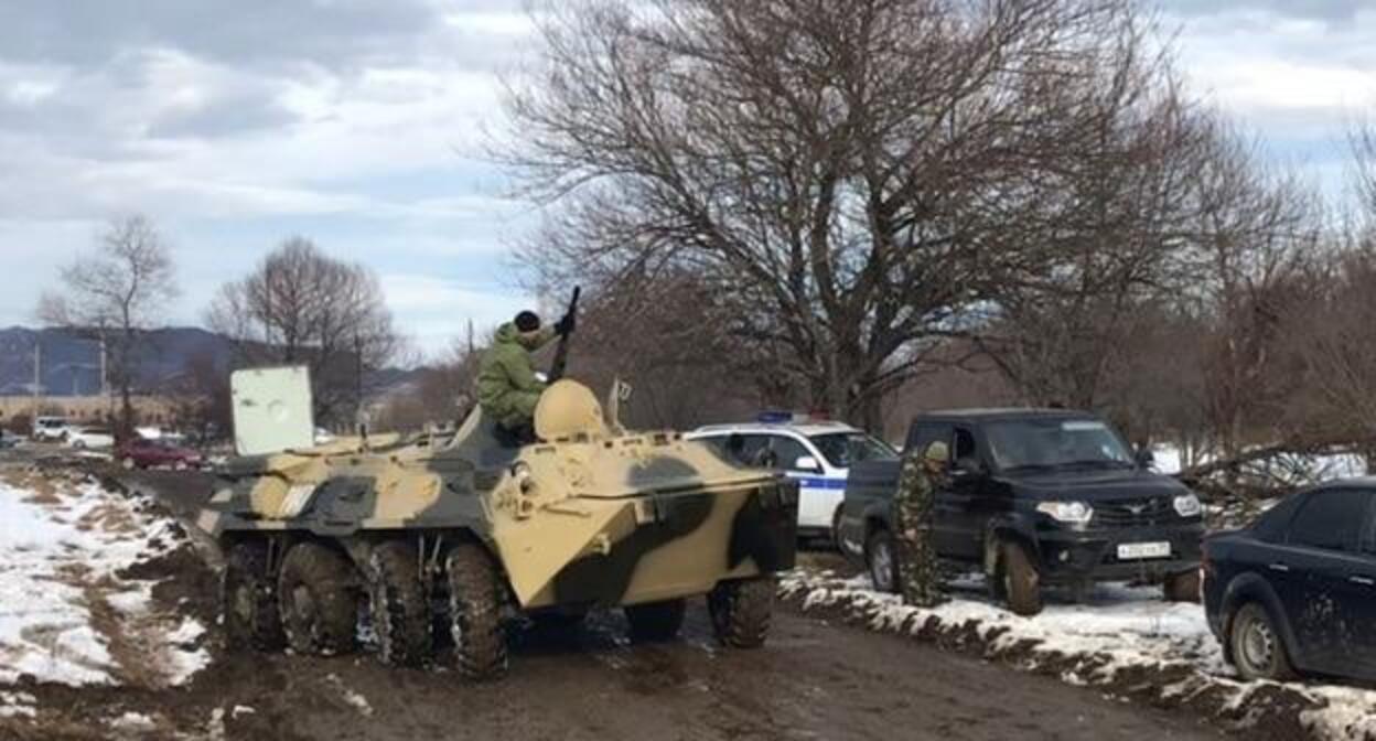 Спецоперация на Северном Кавказе. Фото пресс-службы Национального антитеррористического комитета, http://nac.gov.ru/kontrterroristicheskie-operacii/v-kchr-v-hode-kto-neytralizovany-pyatero.html
