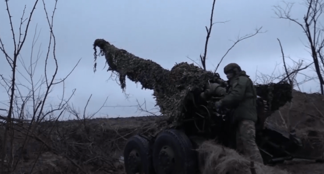 Российский военный. Стоп-кадр из Telegram-канала Минобороны России от 29.03.24, https://t.me/mod_russia/37156
